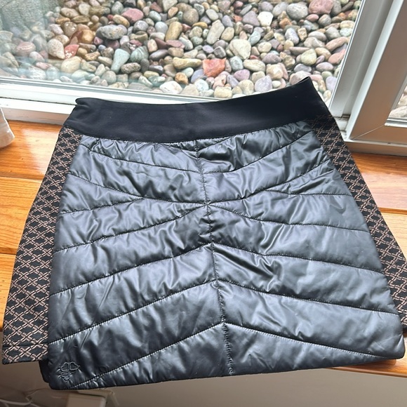 Krimson Klover Women’s Carving Skirt - Picture 3 of 7